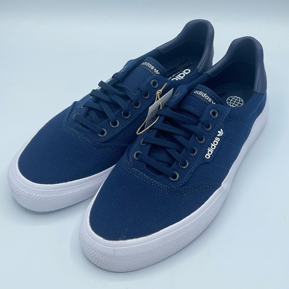 Adidas Shoes 3MC - Picture 3 of 7